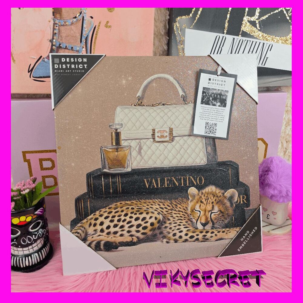 ❤️ NWT Design District Valentino Tiger Wall Decor 15"x15" #7371 ❤️